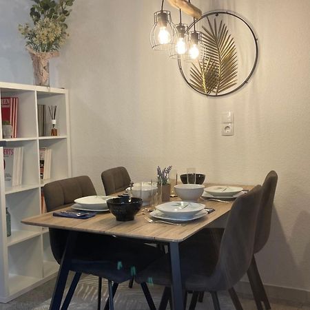 Zentrale, Moderne Wohnung In Štýrský Hradec Exteriér fotografie