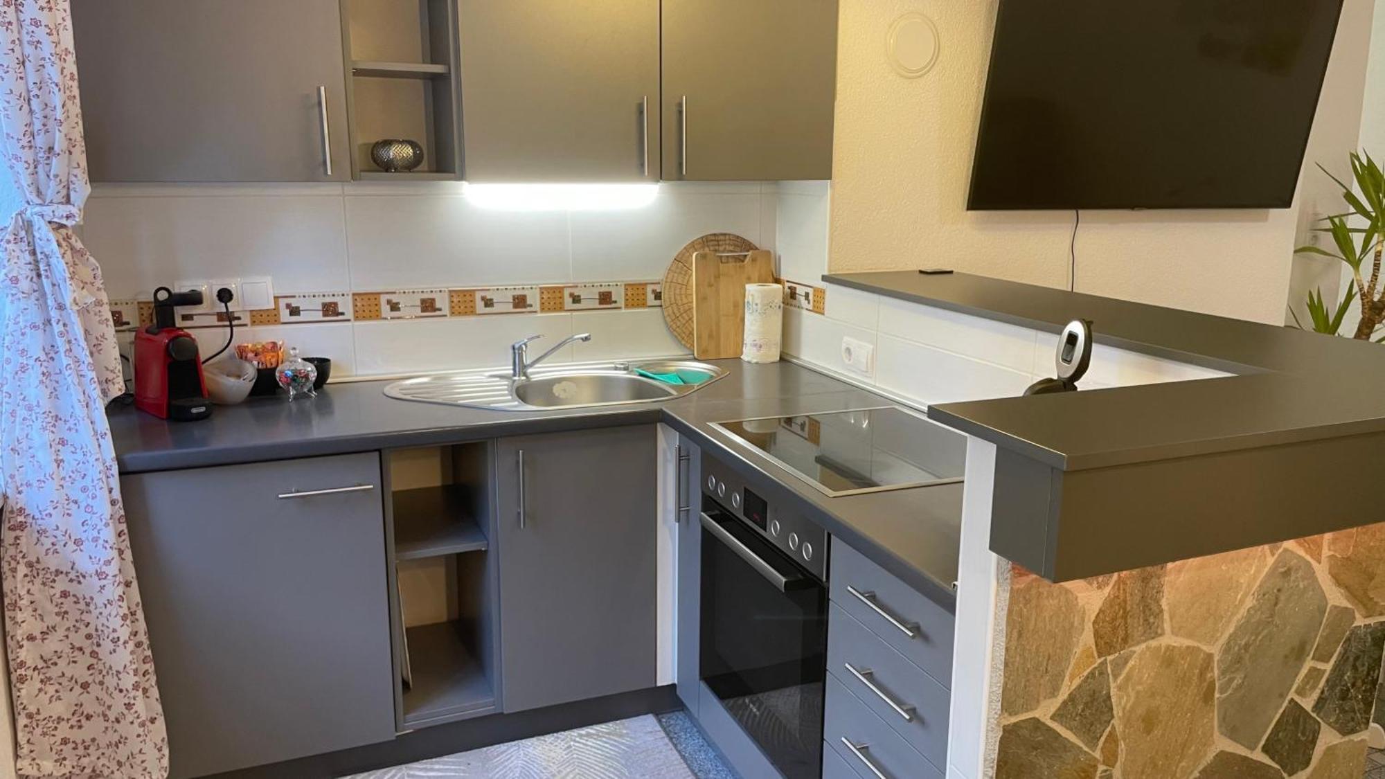 Zentrale, Moderne Wohnung In Štýrský Hradec Exteriér fotografie